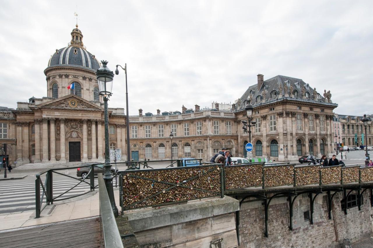 Paris Place Pantheon Buitenkant foto